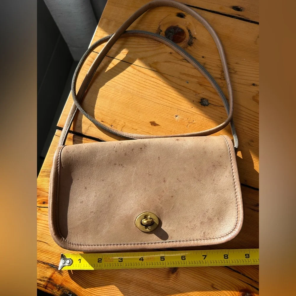 Vintage COACH Dinky bag - Picture 3 of 10